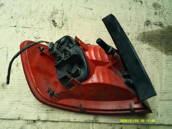 FEU ARRIERE DROIT AUDI - Vue 2